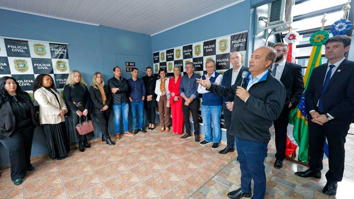 Jorginho Mello assina licitação para a construção da nova delegacia de Capinzal